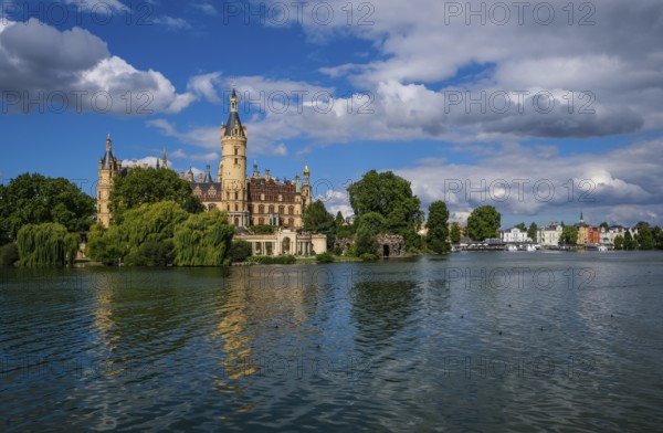 Schwerin, Mecklenburg-Vorpommern, Germany, Schwerin Castle on Lake Schwerin, seat of the