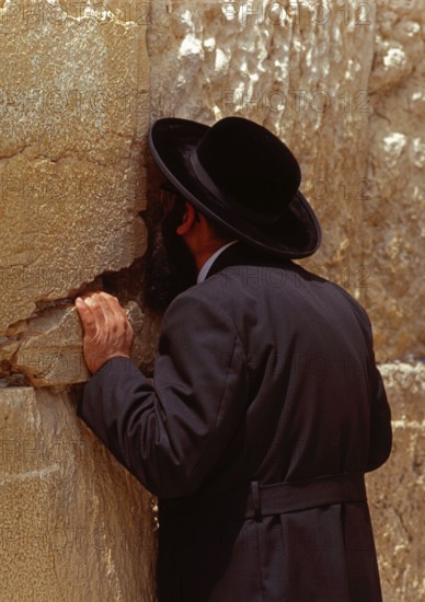 Orthodox Jew praying at the Western Wall, Jerusalem, Israel, Asia