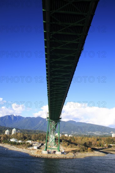 Lions gate bridge constructed in late 1930 national historic site over river, Canada, North America