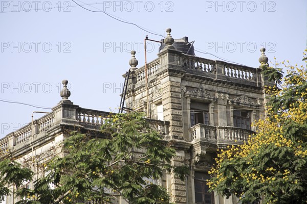 Old building Framjee Dinshaw Sanatorium Parsi Trust 1902, Mukesh Chowk Bomanji Petit road, Grant