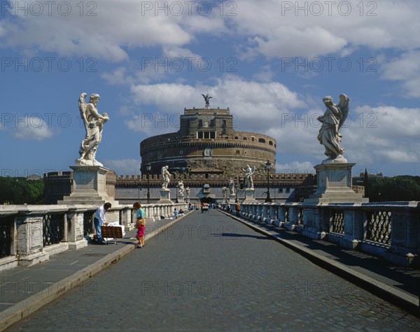 Angel's Bridge in front of Castel Sant'Angelo in Rome, Italy, Europe