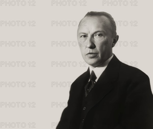 Portrait of Konrad Adenauer as a young man, 1876-1967, mayor of Cologne, first Chancellor of the