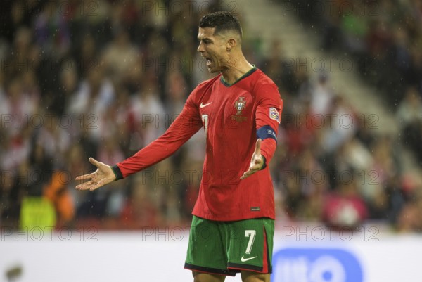 Football match, captain Cristiano RONALDO CR7 Portugal protests vigorously angry with raised left