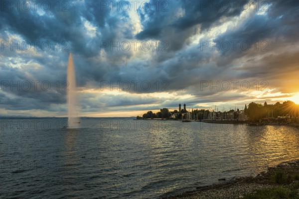 Sunset, Friedrichshafen, Lake Constance, Baden-Württemberg, Germany, Europe
