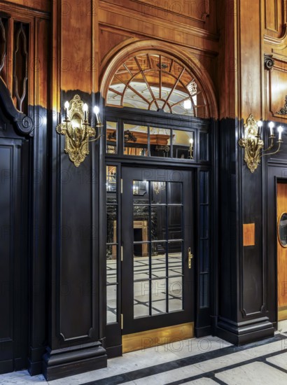 Historic interior design, staircase and corridor in the Hindenburghaus, Großer Burstah 31, Hamburg,
