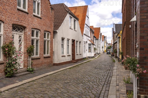 Altstadtgasse in Husum, North Friesland district, Schleswig-Holstein, Germany, Europe