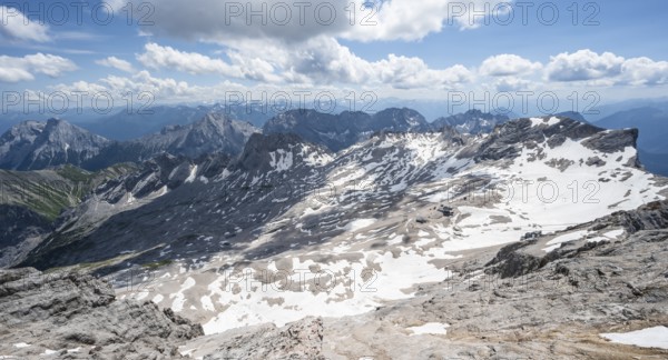 Zugspitzplatt with snow remains, mountain panorama from the summit of the Zugspitze, Wetterstein