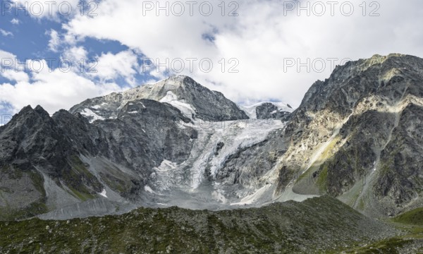 Mountain landscape with mountain peak Pigne d'Arolla and glacier Glacier de Tsijore Nouve, Valais,