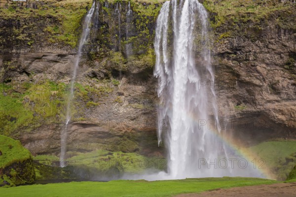 Waterfall Seljalandsfoss, 60 m high, located in southern iceland