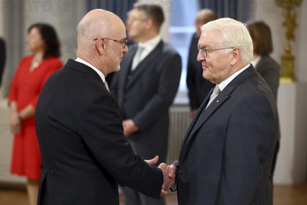 Craig John Hawke New Zealand is received by Frank-Walter Steinmeier (President of the Federal