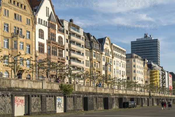 Rheinuferpromenade, City of Düsseldorf, North Rhine-Westphalia, Germany, Europe