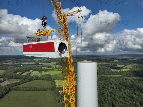 Dorsten, North Rhine-Westphalia, Germany, construction of a wind turbine, the first wind turbine of