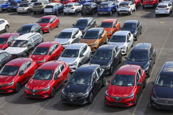 Duisburg, North Rhine-Westphalia, Germany, new cars, transhipment centre, car terminal in Duisburg