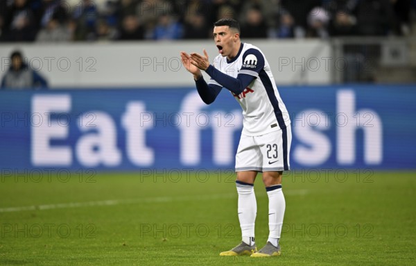 Pedro Porro Tottenham Hotspur Spurs (23) Gesture Gesture Clapping his hands in encouragement,
