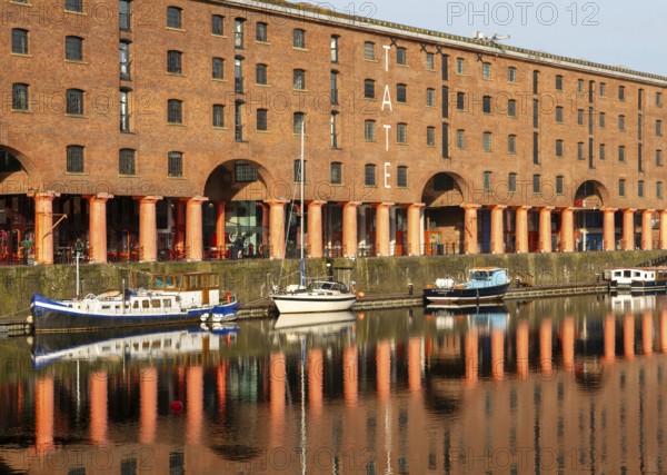 Tate Liverpool art gallery, Royal Albert Dock, Pier Head, Liverpool, England, UK