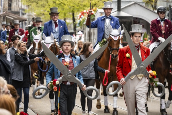 Parade of historically costumed guildsmen, Sechseläuten or Sächsilüüte, Zurich Spring Festival,