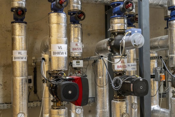 Pipelines, control elements of the heat storage tank of a biogas plant, 5000 cubic metres of hot
