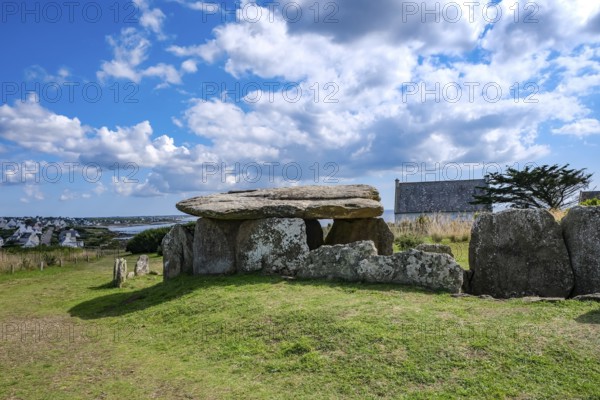 Pors Poulhan, Brittany, France - Dolmen tomb, Allée couverte de Pors Poulhan, the megalithic site