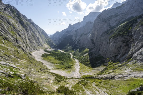 View of the Höllental, mountain landscape with rocky peaks, Höllental, Bavaria, Germany, Europe