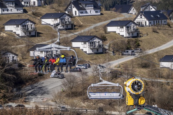 Winter sports area in the Sauerland, Winterberg ski lift carousel, artificial snow slopes,