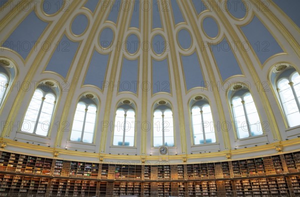 Bookshelves and dome of the reading room, British Museum, London, England, Great Britain