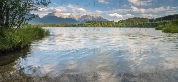 Evening mood at Barmsee, view of the Karwendel mountains, Krün, Bavaria, Germany, Europe