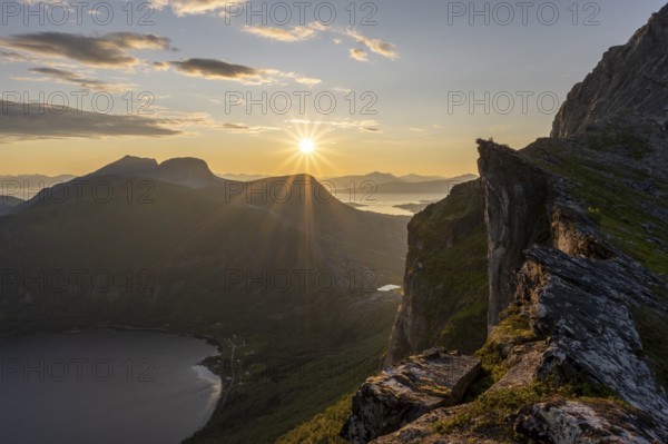 Kjerna rock pulpit, Tysfjord, Ofoten, Nordland, Norway, Europe