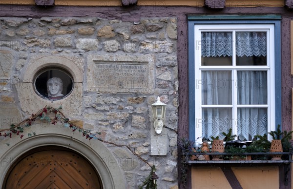 Former deaconry, half-timbered house, Schiller bust, inscription, Schiller town of Marbach am