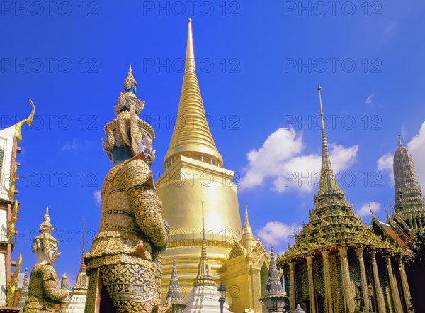 Wat Phra Kaew temple, Grand Palace, Bangkok, Thailand, Asia