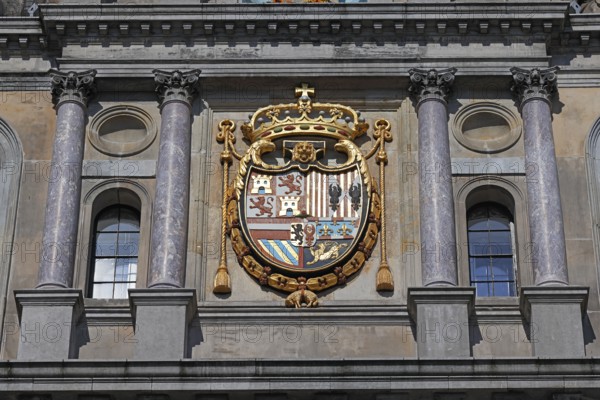 Historic City Hall Stadhuis on the Grote Markt, detailed view of the coat of arms of King Philip II