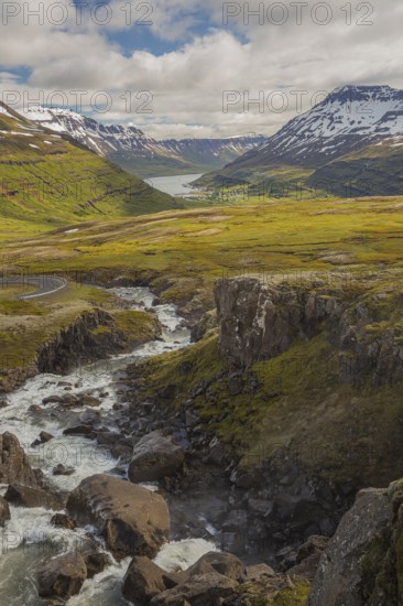 Rapids of the river Fossa i Pjorsardal, close to the Haifoss waterfall. E Iceland
