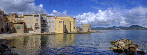 Old town, with remains of city walls, Saint Tropez, Var, French Riviera, Provence-Alpes-Cote