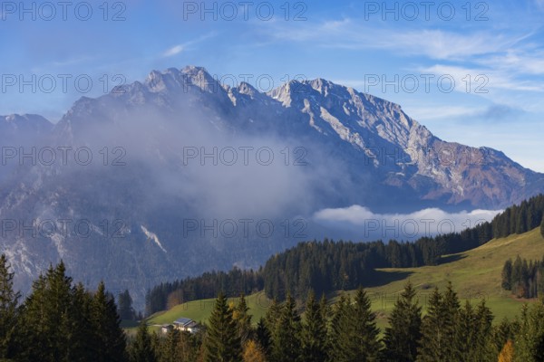 View from the Moosegg high plateau to the Hoher Göll, Golling, Osterhorn group, Salzburg province,