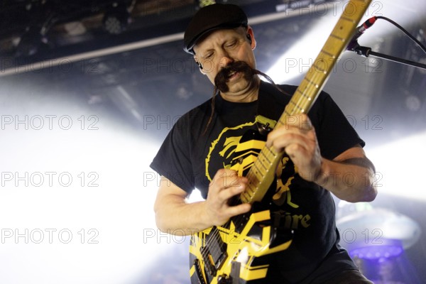 Ben Osmundson, bassist of Zebrahead live on Friday Night Every Night Tour at festival room