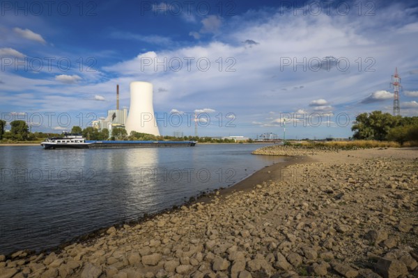 Rheinberg, Duisburg, North Rhine-Westphalia, Germany, Dry, stony riverbed in the Rhine with STEAG