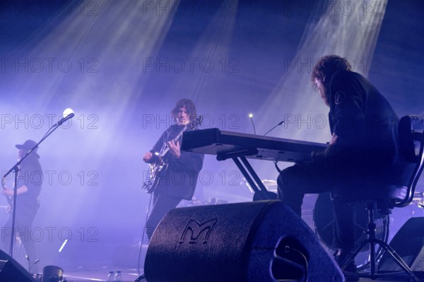 Dave Pen (singer and guitarist) and Danny Griffiths (keyboarder) from Archive live at the Tempodrom