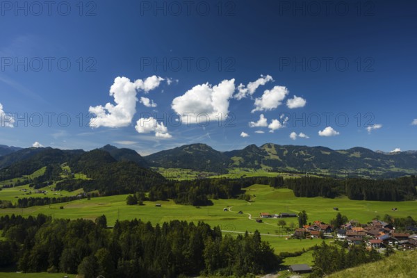 Rubi near Oberstdorf, behind it the Hörner group, Illertal, Allgäu, Bavaria, Germany, Europe