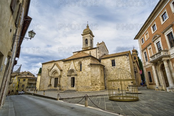 Collegiata Church, San Quirico d'Orcia, Tuscany, Italy, Europe