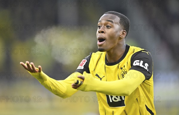 Jamie Bynoe-Gittens Borussia Dortmund BVB (43) Gesture Gesture Voith-Arena, Heidenheim,