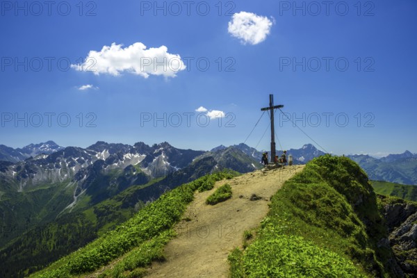 Summit cross on the Fellhorn, 2038m, Allgäu Alps, Bavaria, Germany, Europe