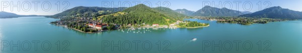 Panorama, ferry on the lake, view of the Bräustüberl and Schlosswirtschaft Tegernsee and
