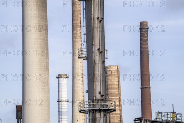 Chimneys of the Schwelgern coking plant and the sintering plant of the smelting works of