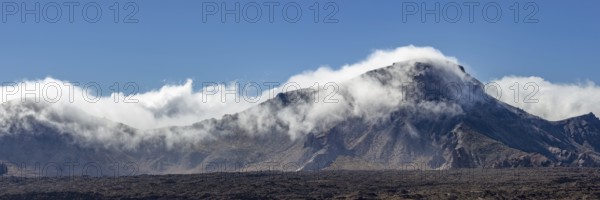The summit of Montaña Guajara, also: Alto de Guajara, 2715m, crater walls, Caldera de las Cañadas,