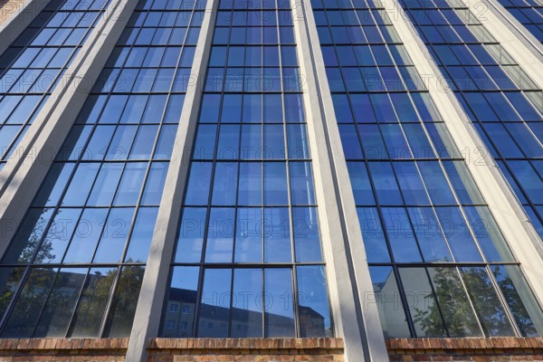 Power plant Mitte Dresden, New Objectivity architecture, Brick architecture, Façade with windows