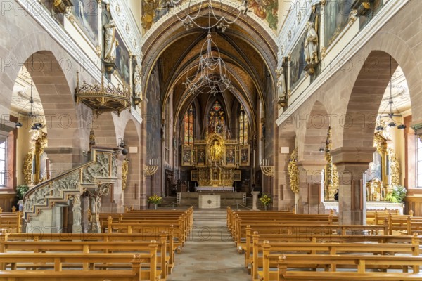 Interior of the Villingen Minster Cathedral of Our Lady, Villingen-Schwenningen, Black Forest,