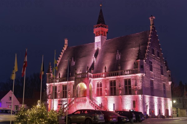 Gothic town hall, illuminated, Christmas, Damme, West Flanders, Flanders, Belgium, Europe