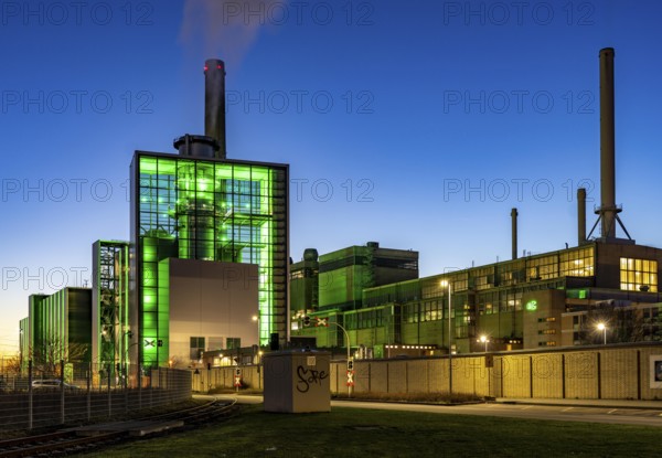 The Lausward combined heat and power plant in Düsseldorf, gas and steam turbine power plant,