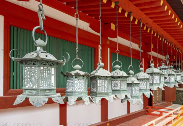 Hanging lanterns (tsuri-doro) Kasuga-taisha shrine, Nara, Japan, Asia