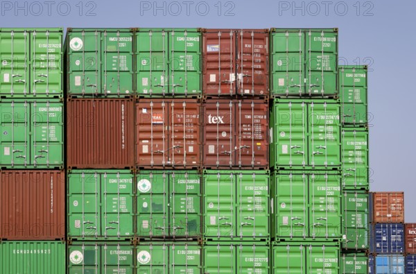 Duisburg, Ruhr area, North Rhine-Westphalia, Germany - Duisburg harbour, containers at the