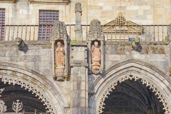 View of Se Cathedral exterior, Braga, Minho Province, Portugal, Europe